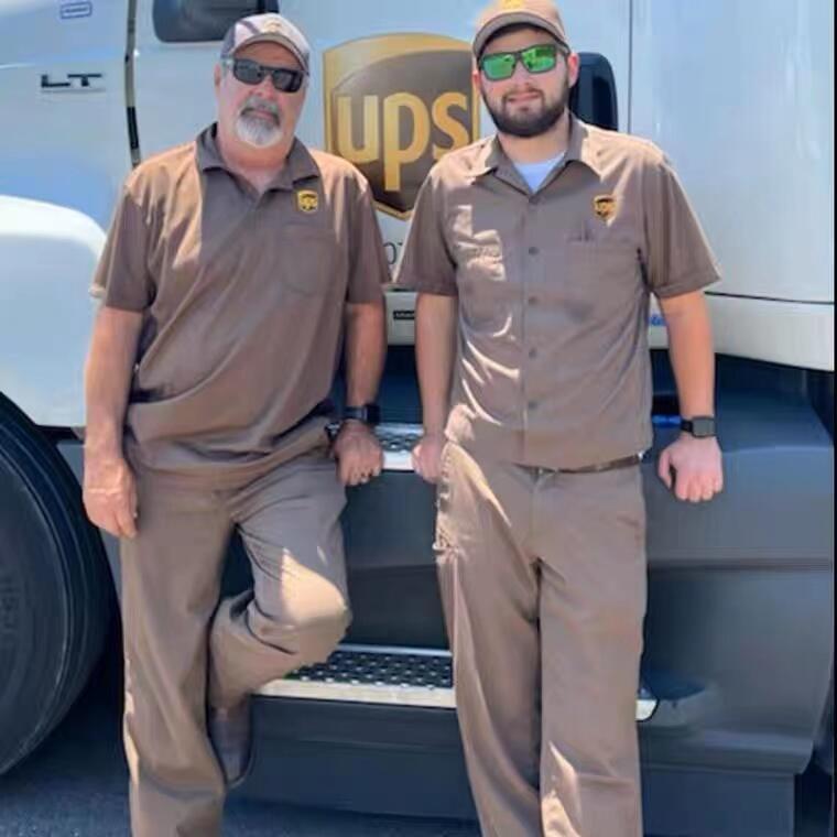 ձUPSDHLFEDEXfP