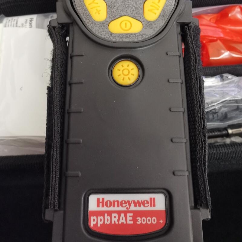 CHERRYIIPG80-11900LUMEU-2