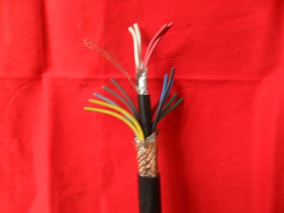 ̖|  RS485 (STP-120)  3*0.2