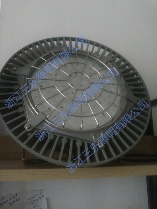 APʵV150wLEDVS