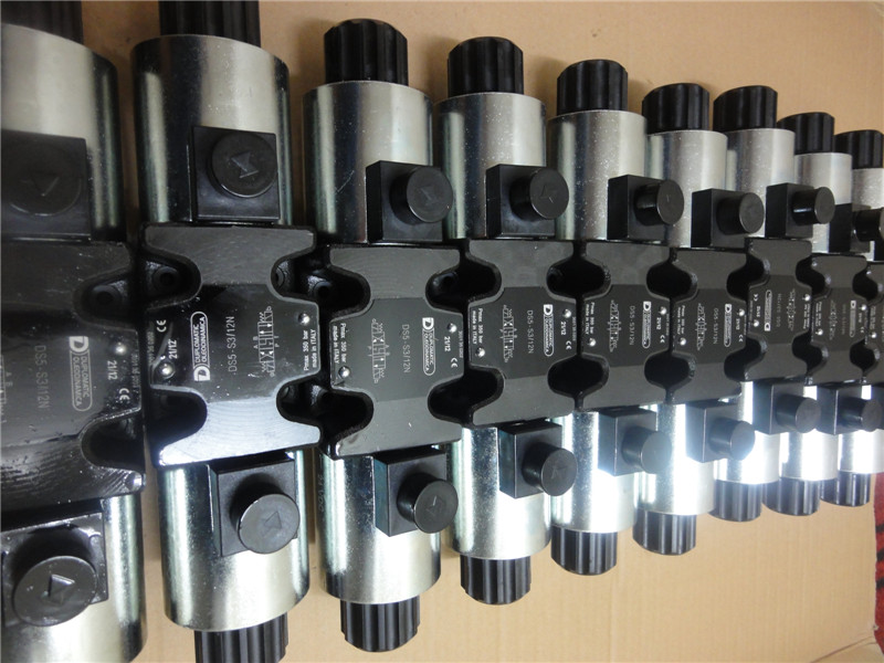 MD1D-S6/50-24VCC R