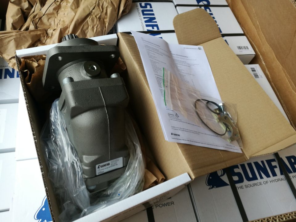 ٷR_SCM-084W-N-SC4-C32-S1U-100