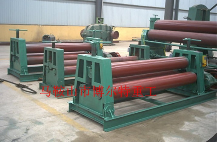 thW11-31600Cr