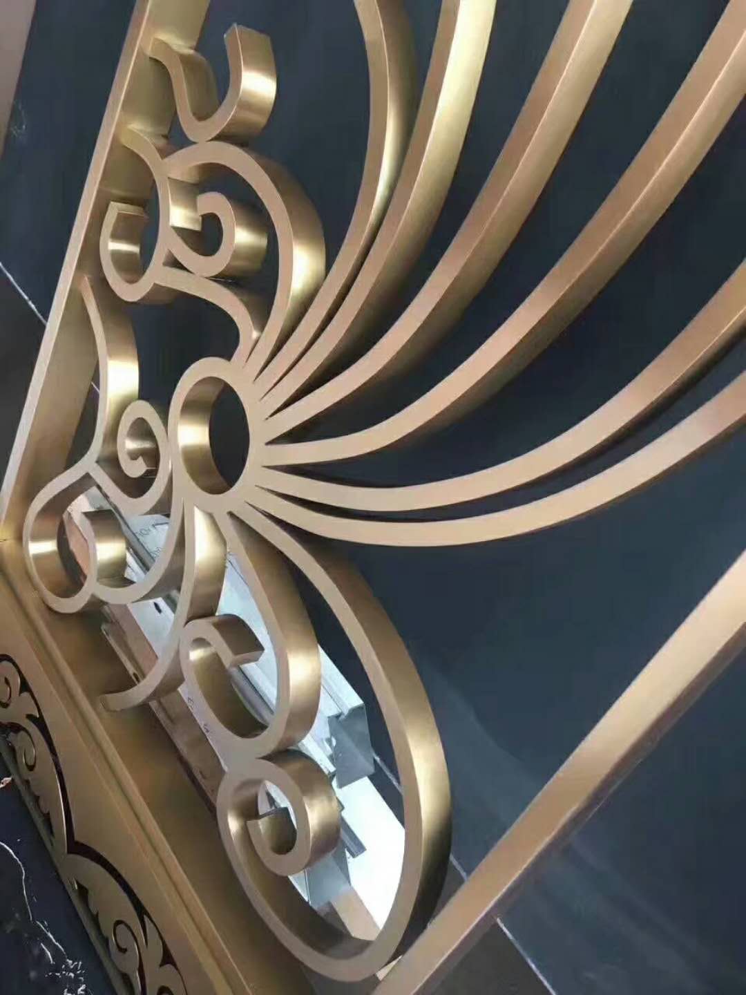 ɫLP䓼 XнӼb