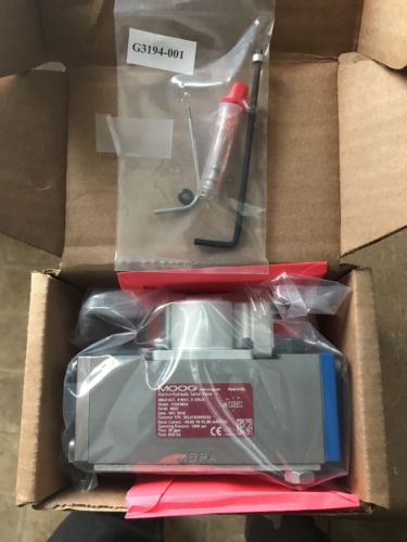 Moog¸ D122-034-017
