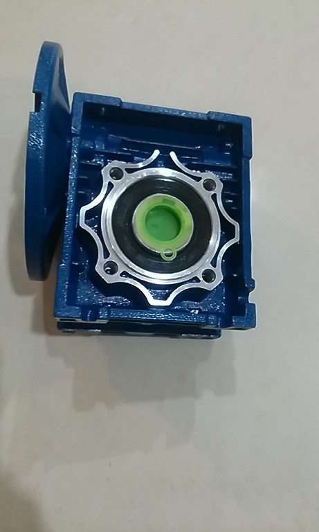 Sr750WXu݆΁Up늙Cr
