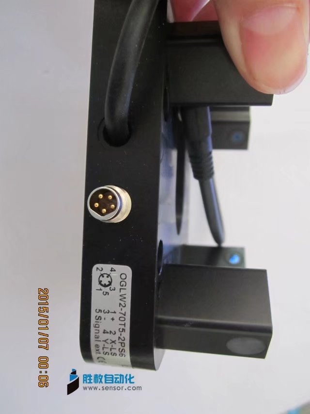 ϺF؛N۵CAPTRONP¡OGLW2-70T4-2PO6