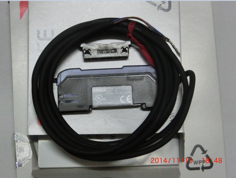 KEYENCE FS-V21R @wŴ