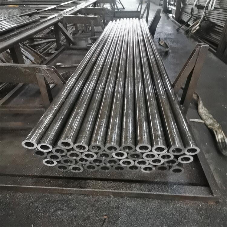 45̖䓹173x32N