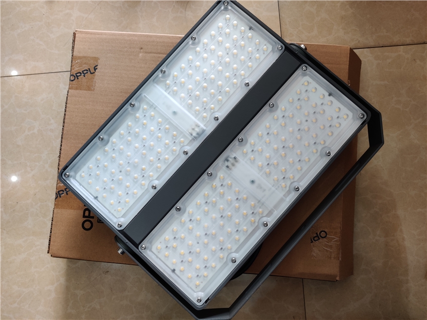 W܎LEDͶ150W 200Wʑ