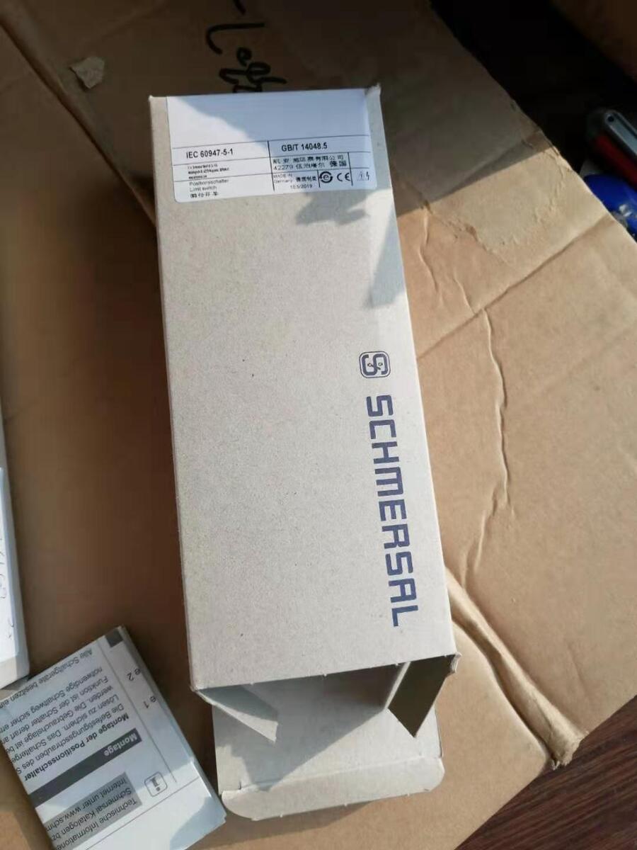 Schneider LV426452 3犈r