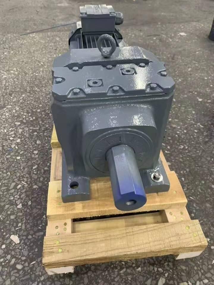 SAF97DV132M4΁UpKA157DV180L4XpR_