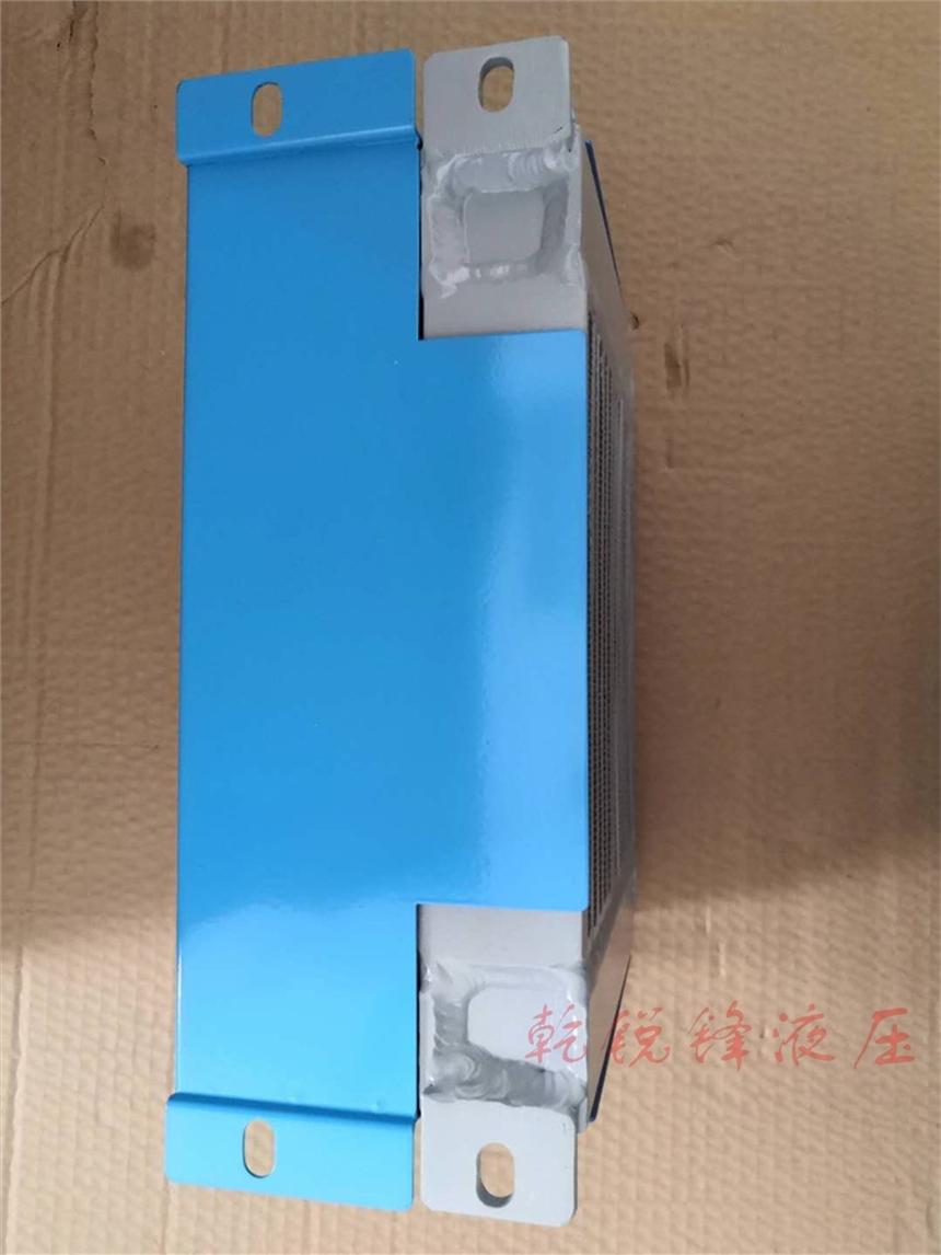 ˹CBK1012E/10F-B1FL