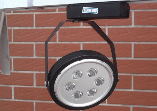 LED܉ϵ LED܉r