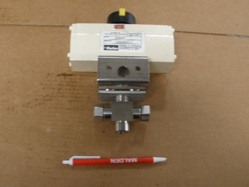 PARKER 4FHB4XKSS61ADXPy
